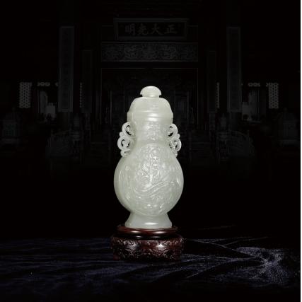 【中藝堂】王金兰 纪念故宫建院90周年《故宫乾隆三宝》吉祥盘龙玉瓶
