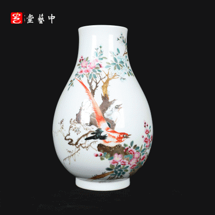 粉彩雉鸡玉壶春瓶 | 王辉大师珐琅彩雅作，瓶型圆润，绘工精细 | 雉鸡灵动，彩韵盎然